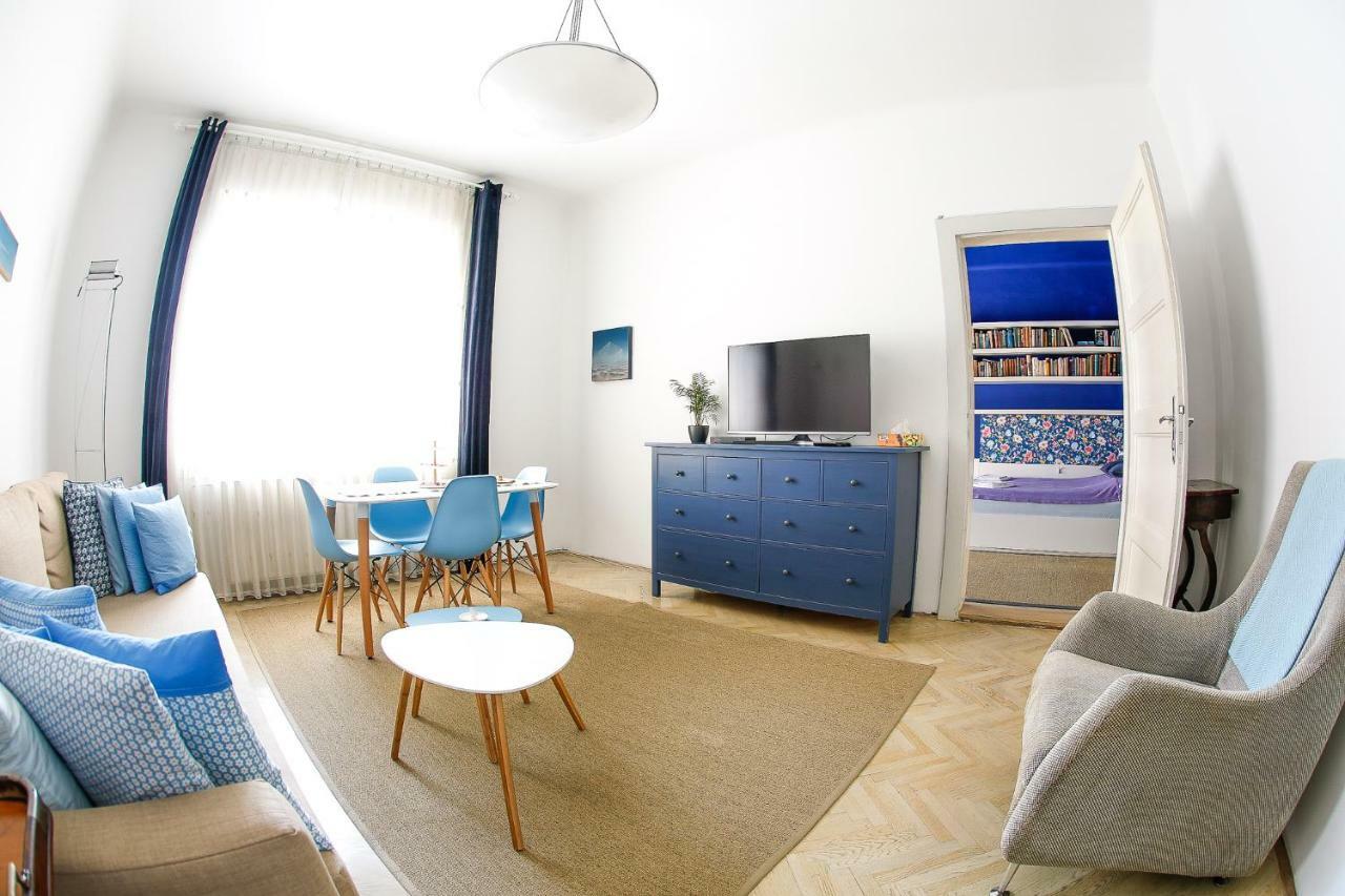 Taya Apartment Ljubljana Buitenkant foto
